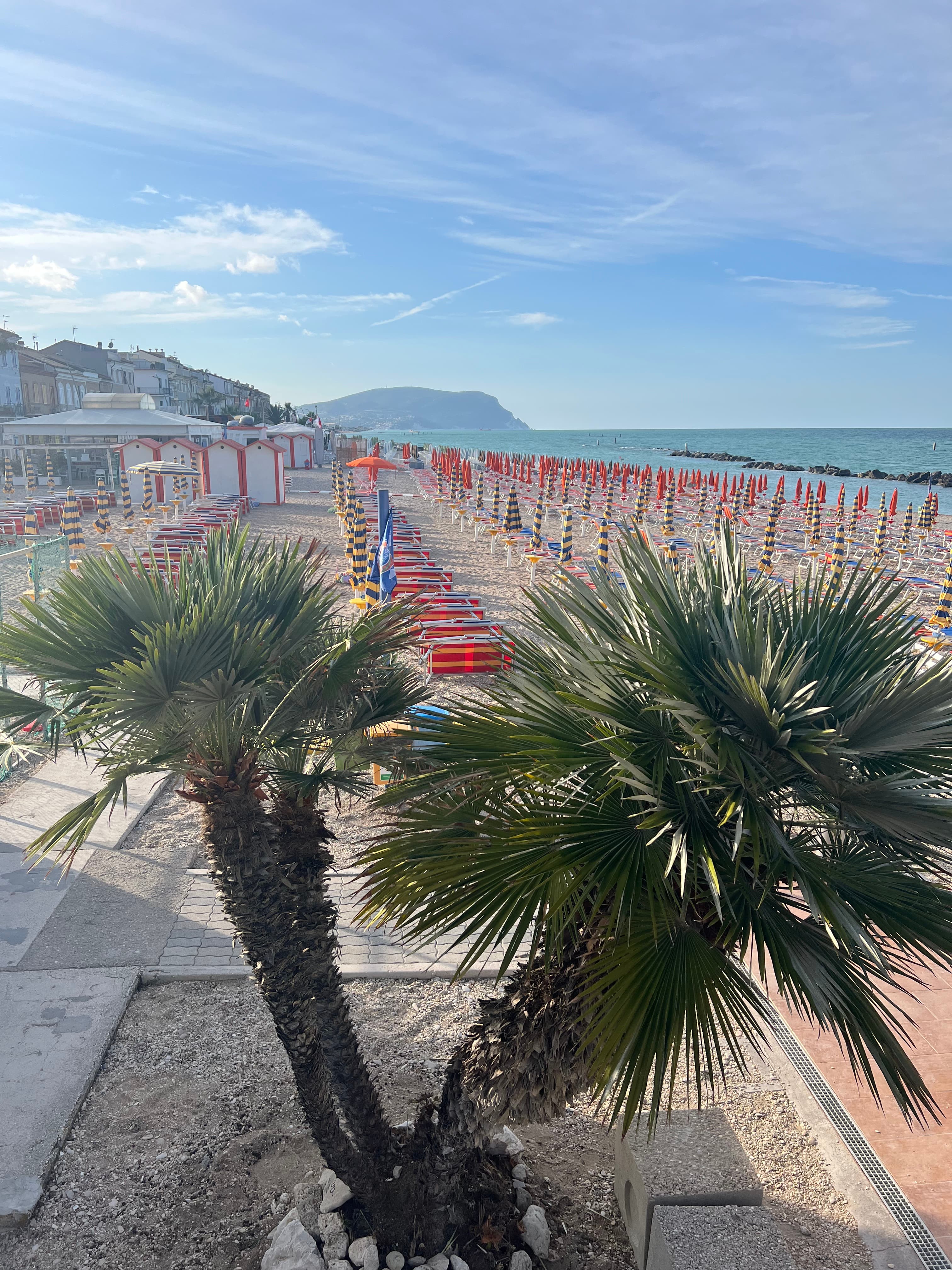 Panorama di Porto Recanati vista dal mare
